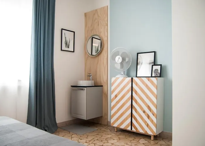 Venice Comodo - Posizione Strategica *